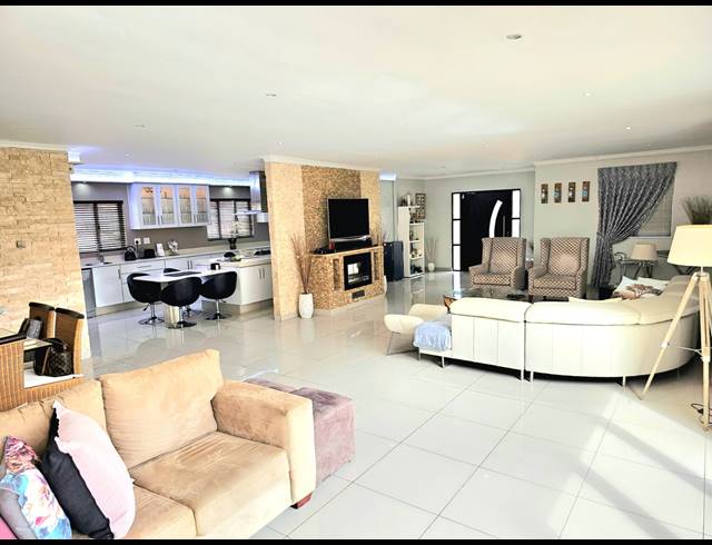 4 BEDROOM HOUSE FOR SALE IN PRESTONDALE
